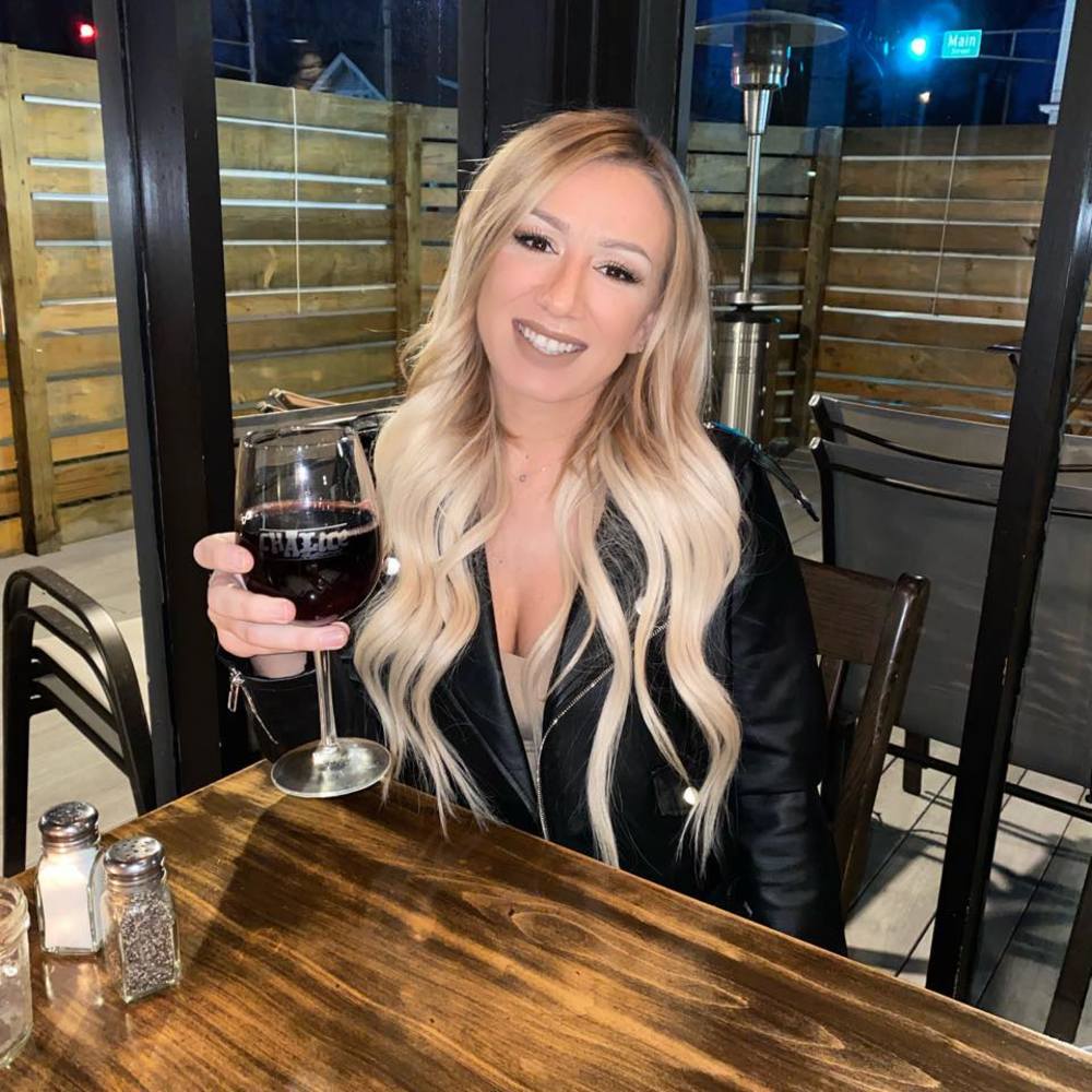 Meet your Posher, Vanessa